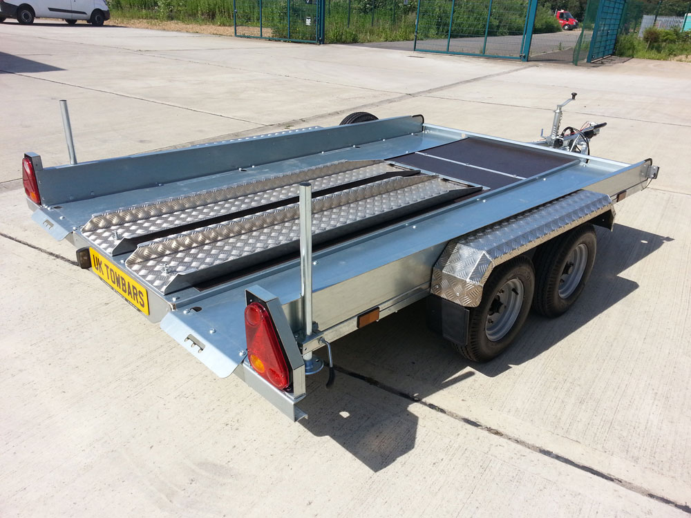 Bantam Trailer